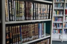book shelfs in the library